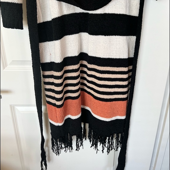 Fall Duster from Red Dress Boutique - Picture 5 of 5